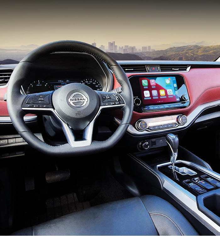 Interior dash view Nissan Terra