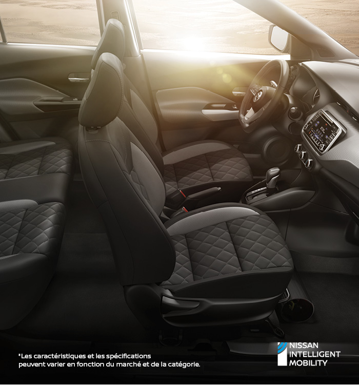 Side view of Nissan Kicks Interior